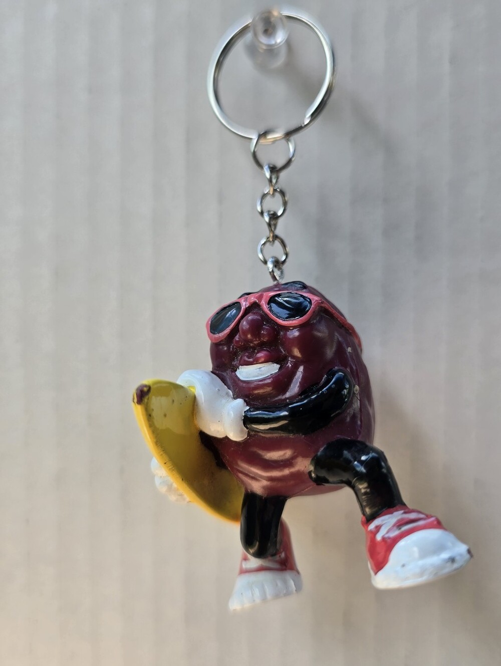 California Raisins Keychain Waves Weaver Surfer Purse Charm '88Hardees Exclusive